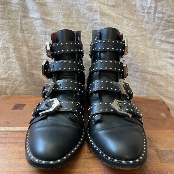 Givenchy Buckle studded ankle Boot - Picture 7 of 9